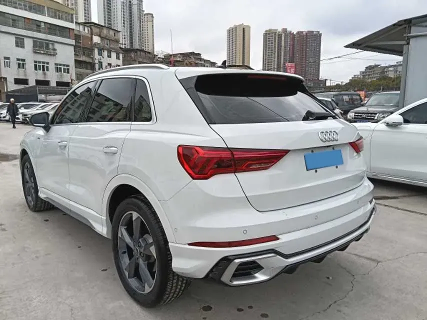 2023 Audi Q3 1.5T 160HP L4 7DCT,autocango,china used car exporter,china ev exporter,chinese used car exporter,chinese used ev exporter