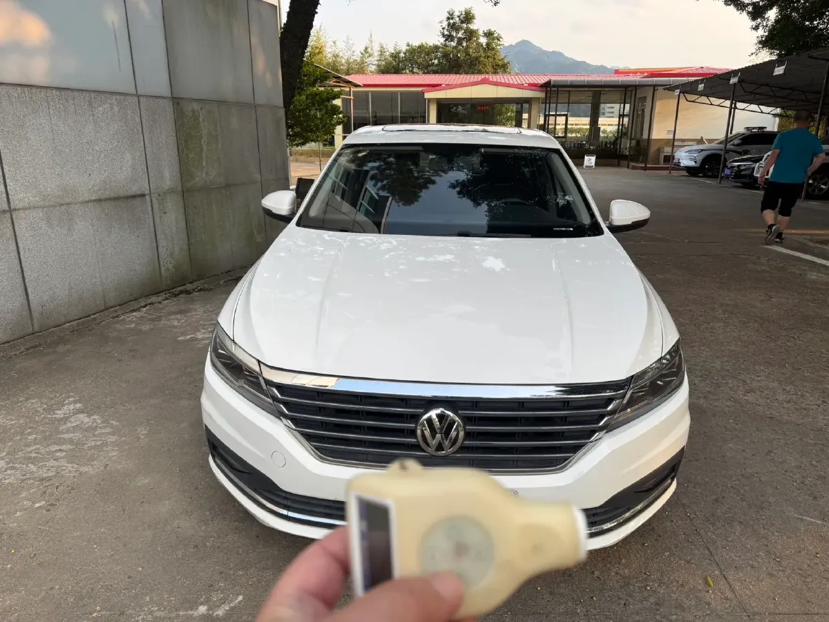 2019 Volkswagen Lavida 1.5L 113HP L4 6AT,autocango,china used car exporter,china ev exporter,chinese used car exporter,chinese used ev exporter