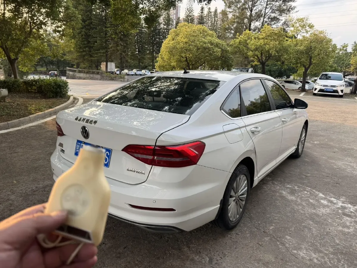 2019 Volkswagen Lavida 1.5L 113HP L4 6AT,autocango,china used car exporter,china ev exporter,chinese used car exporter,chinese used ev exporter