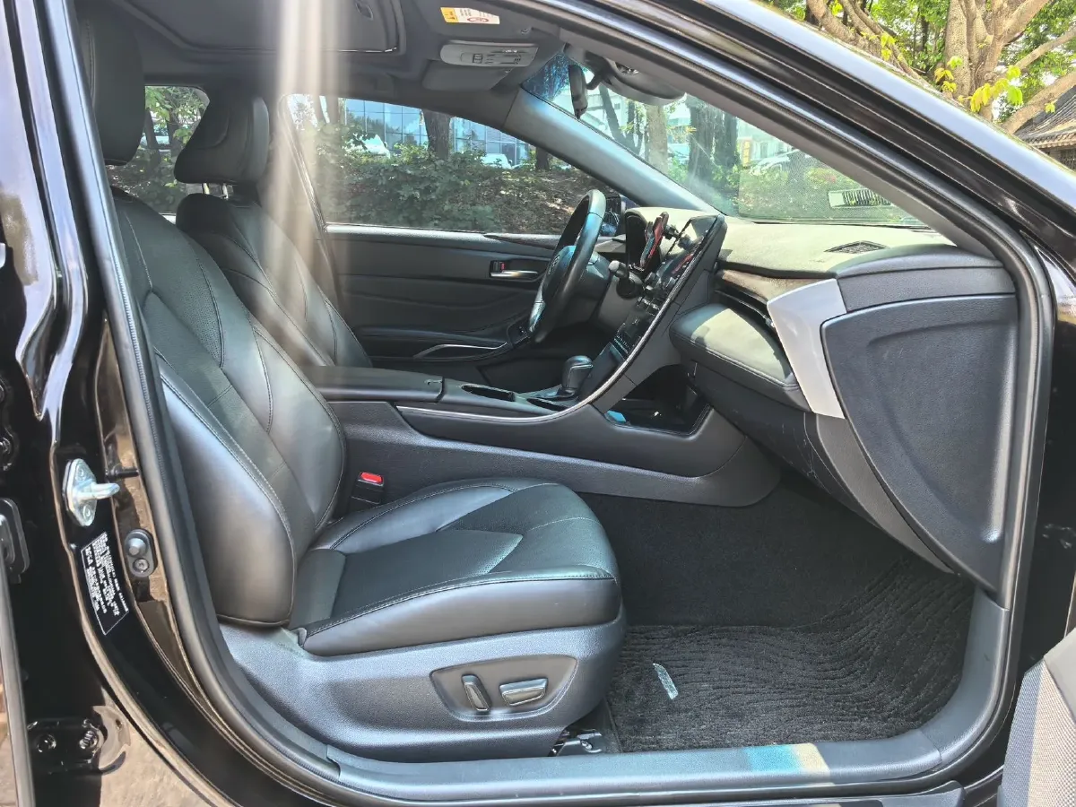 2019 Toyota Avalon 2.0L 178HP L4 CVT,autocango,china used car exporter,china ev exporter,chinese used car exporter,chinese used ev exporter