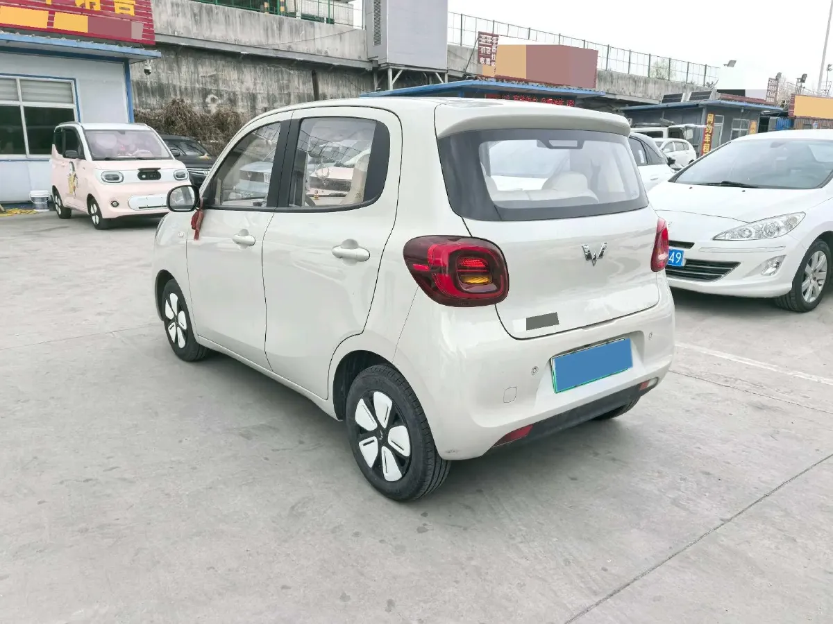 2025 WuLing HongGuang MINI EV BEV 16.2KWH,autocango,china used car exporter,china ev exporter,chinese used car exporter,chinese used ev exporter