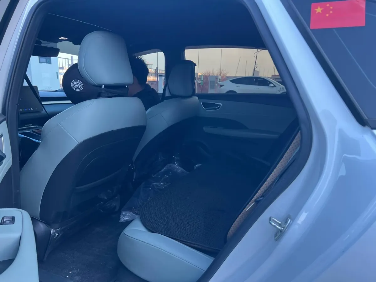 2025 Roewe D6 BEV,autocango,china used car exporter,china ev exporter,chinese used car exporter,chinese used ev exporter