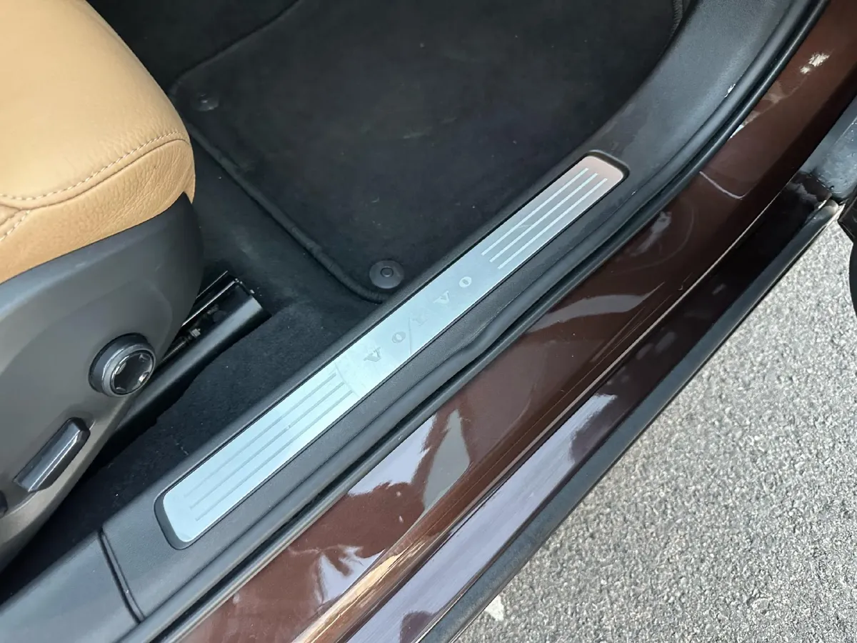 2017 Volvo S90 2.0T 254HP L4 8AT,autocango,china used car exporter,china ev exporter,chinese used car exporter,chinese used ev exporter