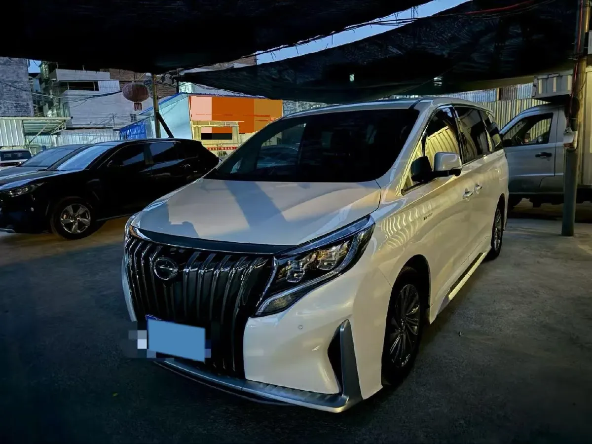 2021 GAC Trumpchi M8 2.0T 252HP L4 8AT,autocango,china used car exporter,china ev exporter,chinese used car exporter,chinese used ev exporter