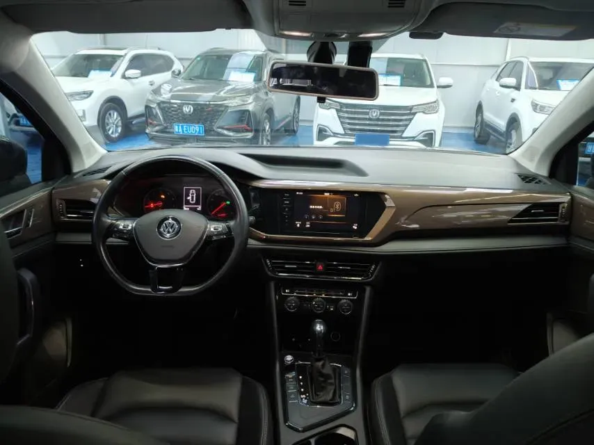 2021 Volkswagen Tharu 1.4T 150HP L4 7DCT,autocango,china used car exporter,china ev exporter,chinese used car exporter,chinese used ev exporter