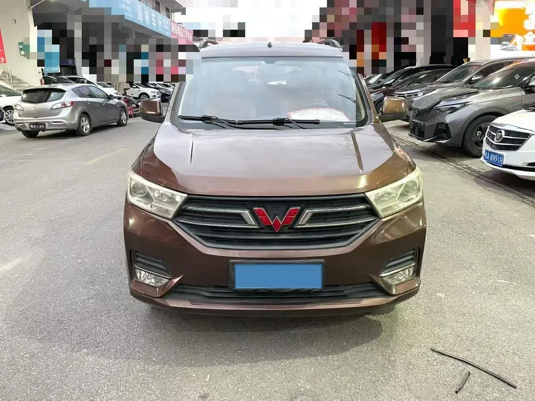 2020 WuLing HongGuang 1.2L 76HP L4 5MT,autocango,china used car exporter,china ev exporter,chinese used car exporter,chinese used ev exporter