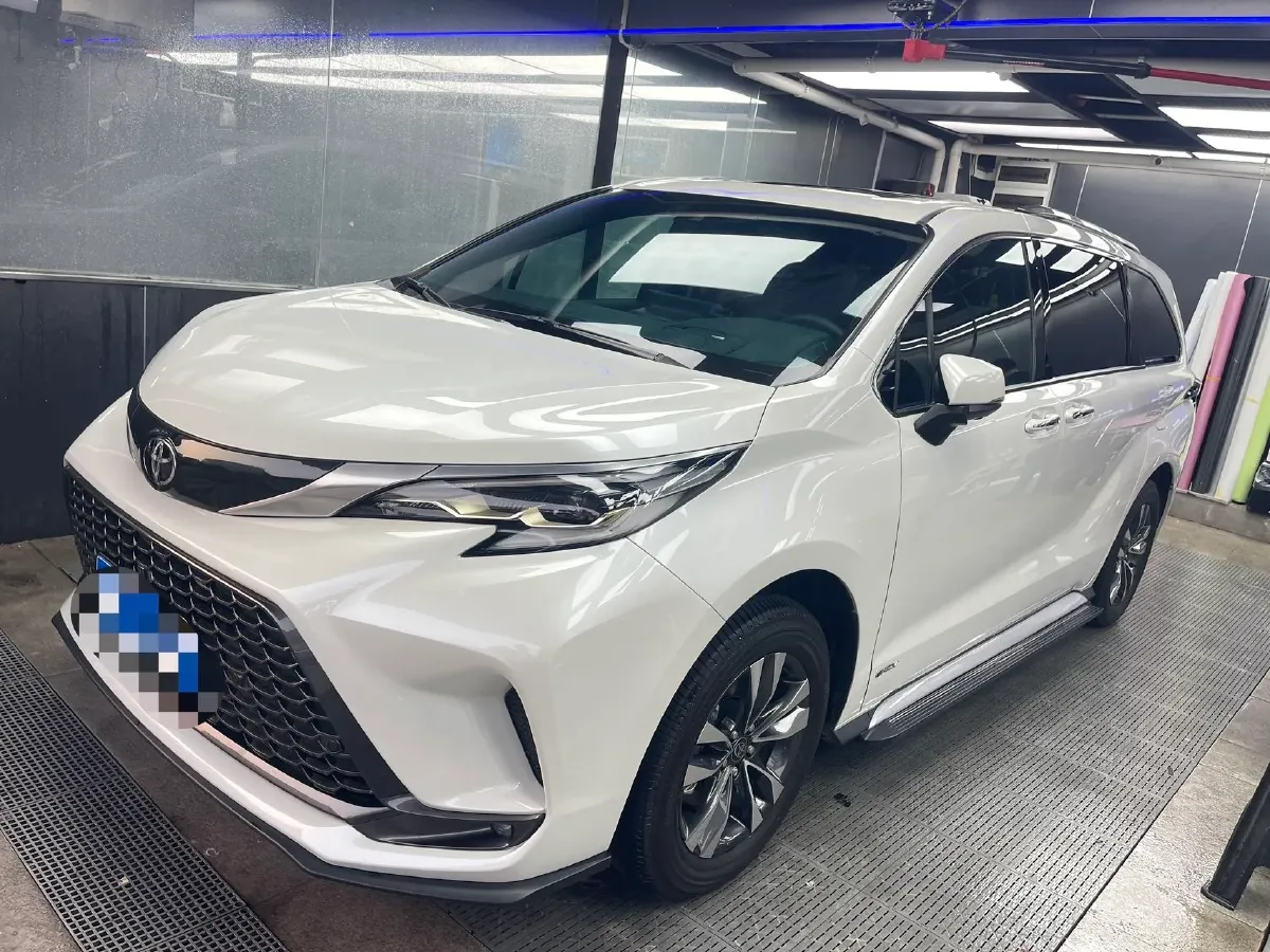 2024 Toyota Granvia 2.5L 189HP L4 E-CVT Hybrid,autocango,china used car exporter,china ev exporter,chinese used car exporter,chinese used ev exporter