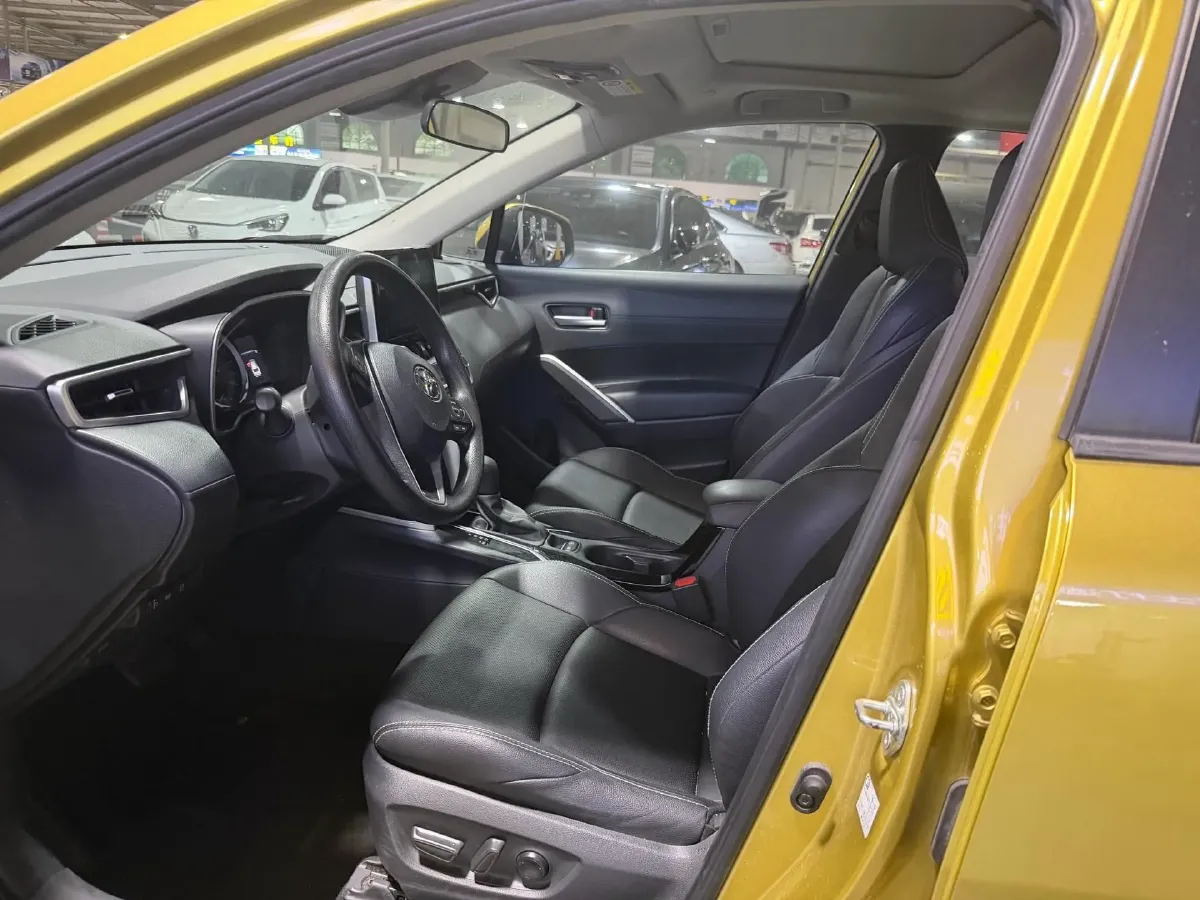 2022 Toyota Frontlander 2.0L 171HP L4 CVT,autocango,china used car exporter,china ev exporter,chinese used car exporter,chinese used ev exporter