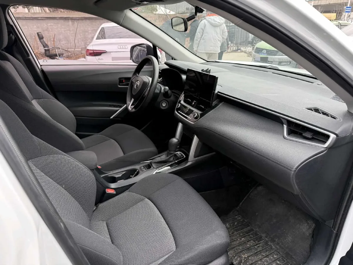 2023 Toyota Frontlander 2.0L 171HP L4 CVT,autocango,china used car exporter,china ev exporter,chinese used car exporter,chinese used ev exporter