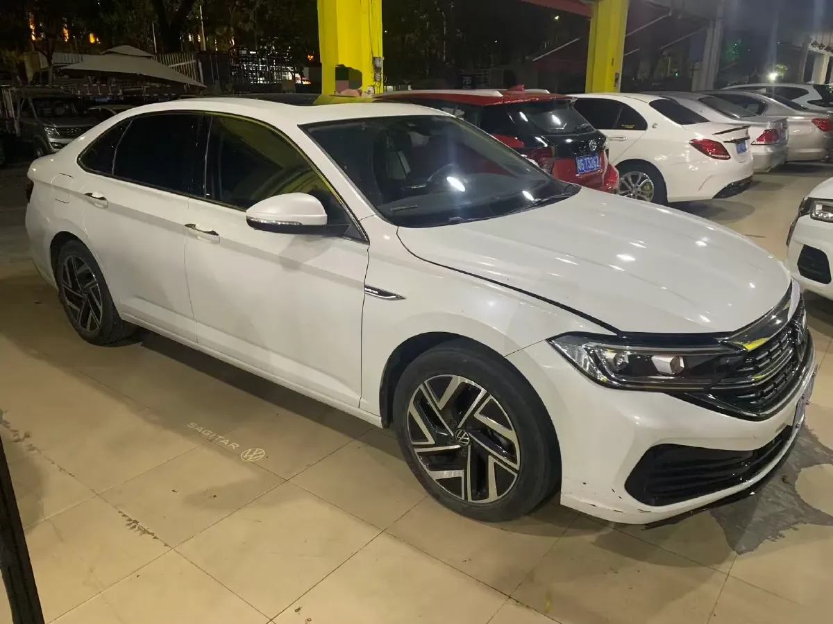 2023 Volkswagen Sagitar 1.5T 160HP L4 7DCT,autocango,china used car exporter,china ev exporter,chinese used car exporter,chinese used ev exporter