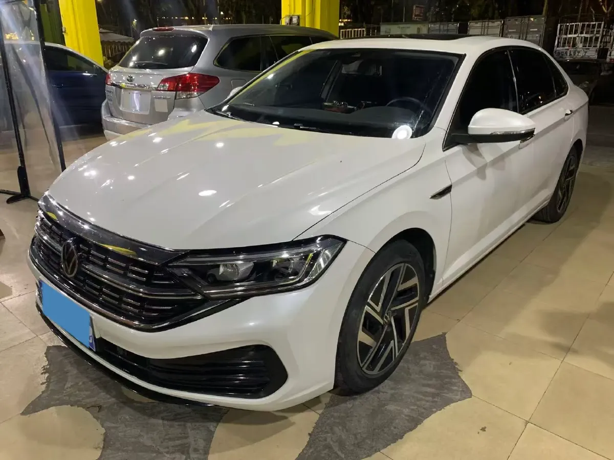 2023 Volkswagen Sagitar 1.5T 160HP L4 7DCT,autocango,china used car exporter,china ev exporter,chinese used car exporter,chinese used ev exporter