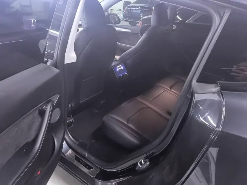 2024 Iveco OuSheng BEV 77.28KWH,autocango,china used car exporter,china ev exporter,chinese used car exporter,chinese used ev exporter