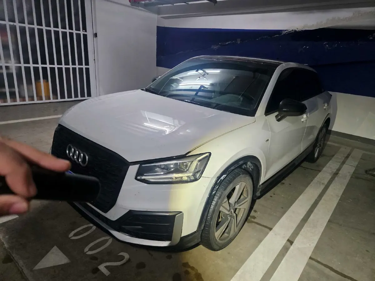 2021 Audi Q2L 1.4T 150HP L4 7DCT,autocango,china used car exporter,china ev exporter,chinese used car exporter,chinese used ev exporter