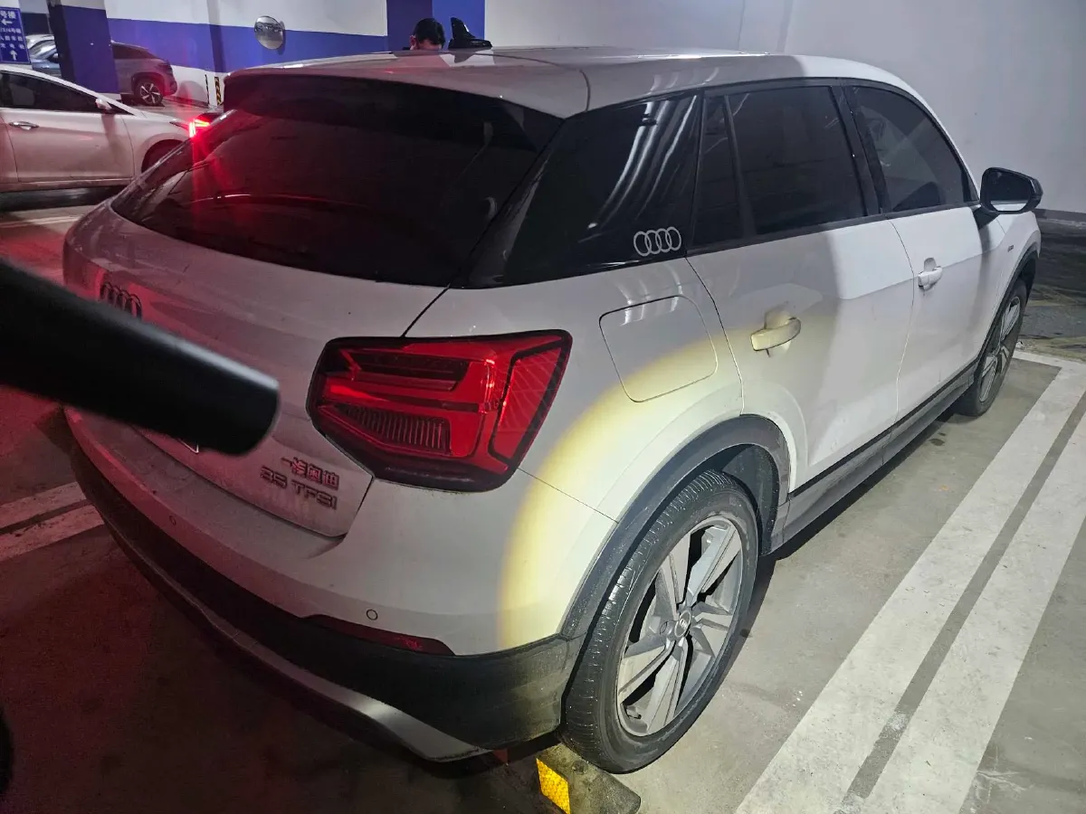 2021 Audi Q2L 1.4T 150HP L4 7DCT,autocango,china used car exporter,china ev exporter,chinese used car exporter,chinese used ev exporter