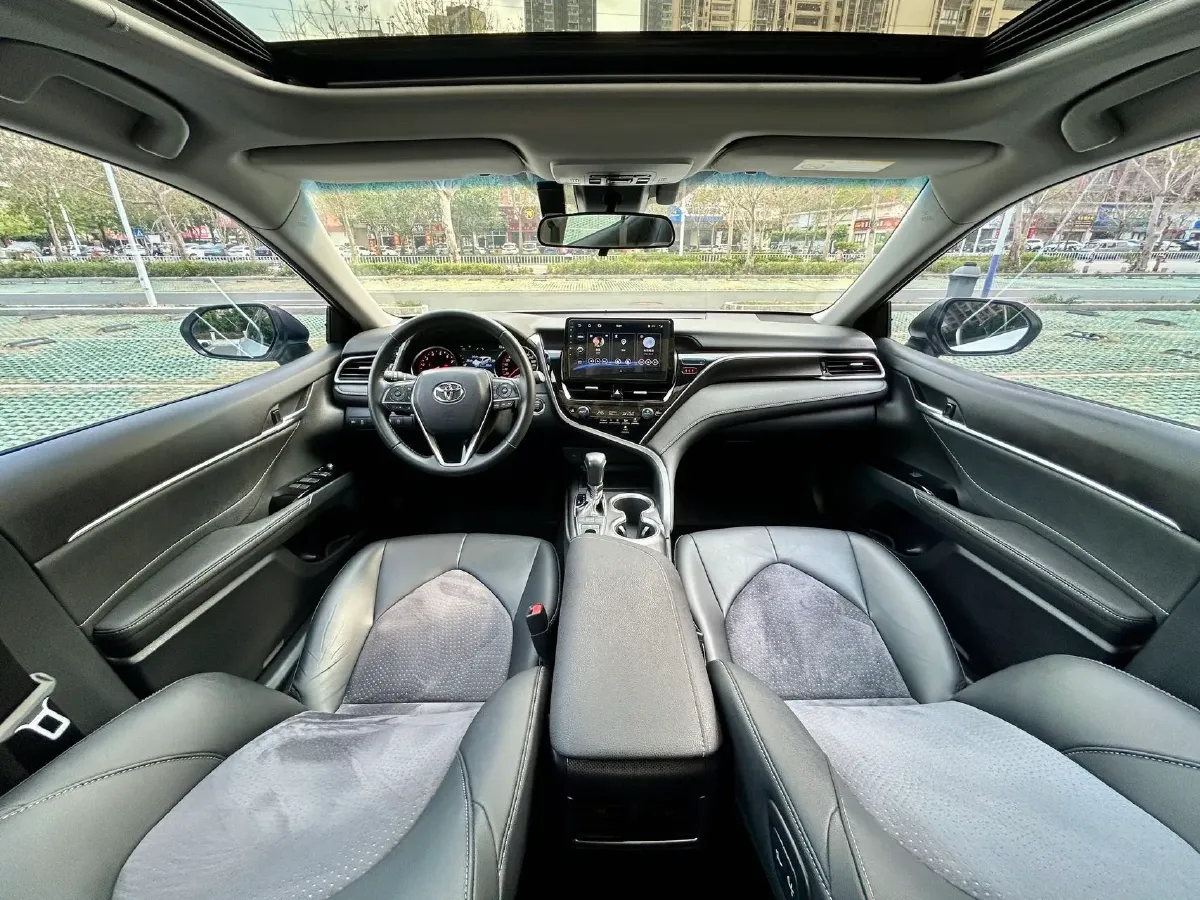 2023 Toyota Camry 2.0L 177HP L4 CVT,autocango,china used car exporter,china ev exporter,chinese used car exporter,chinese used ev exporter