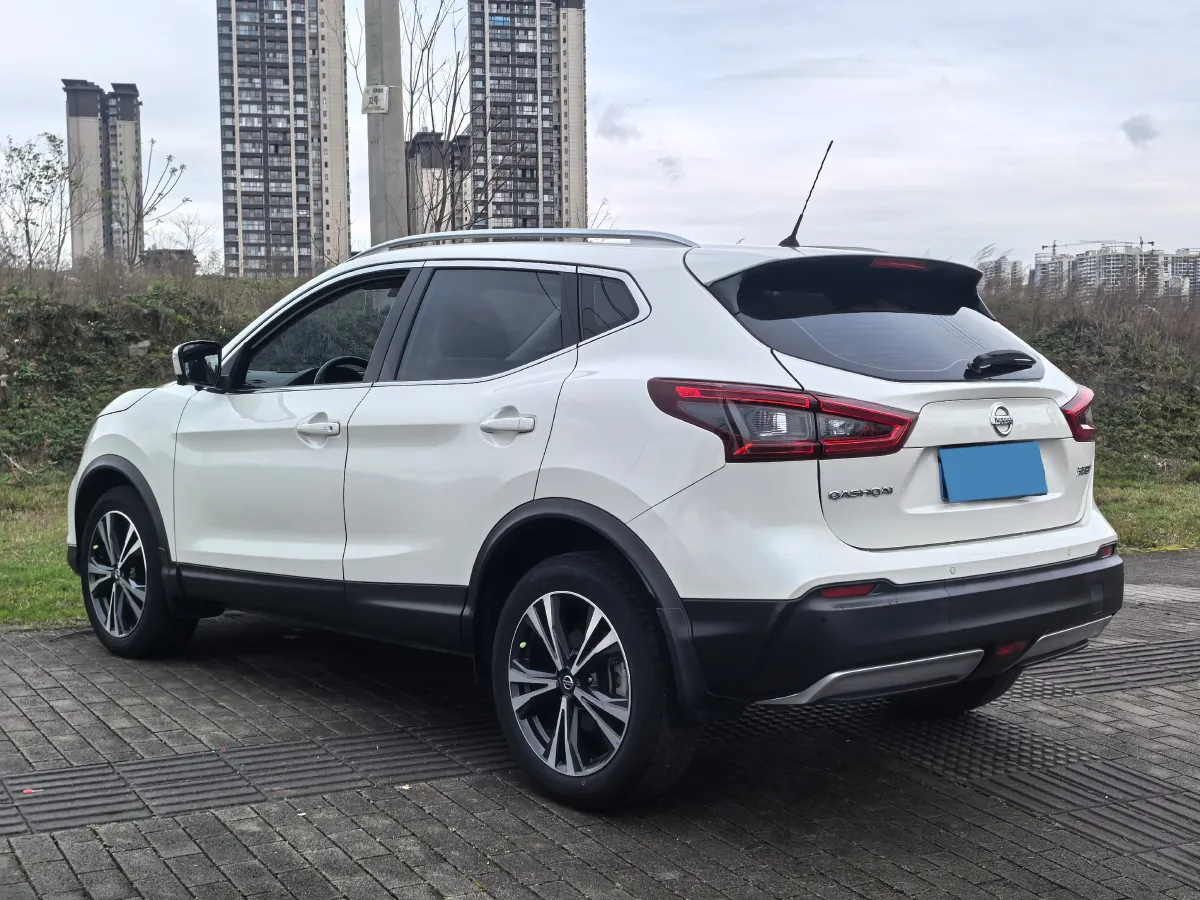 2022 Nissan Qashqai 2.0L 151HP L4 CVT,autocango,china used car exporter,china ev exporter,chinese used car exporter,chinese used ev exporter