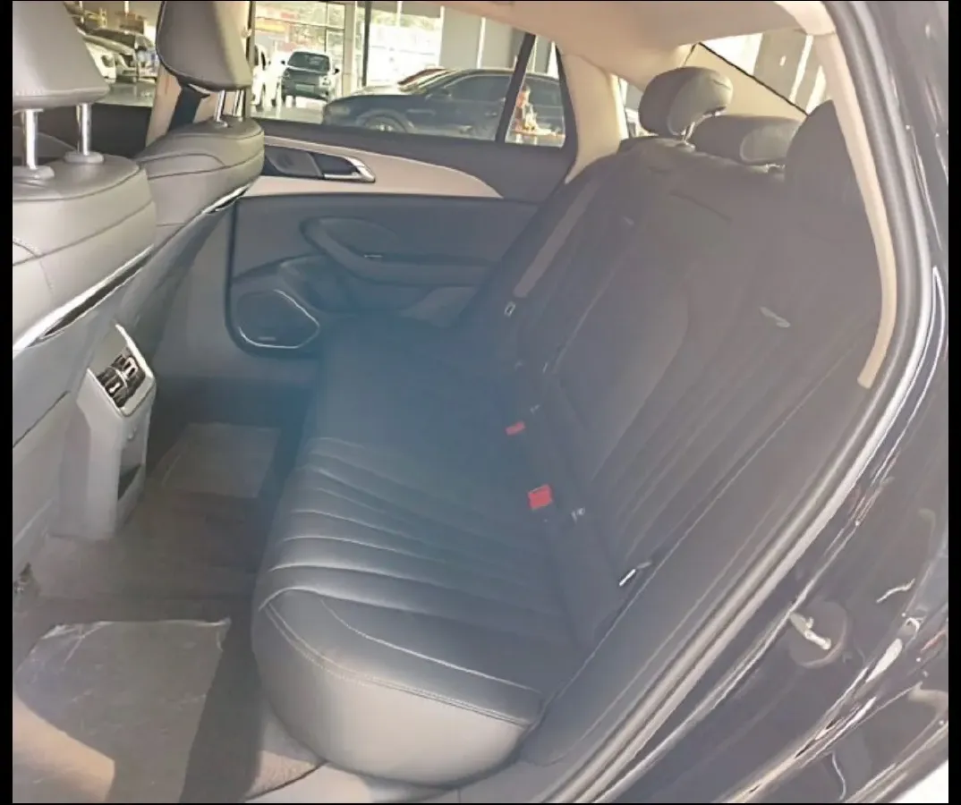 2024 HongQi H5 1.5T 169HP L4 7DCT,autocango,china used car exporter,china ev exporter,chinese used car exporter,chinese used ev exporter