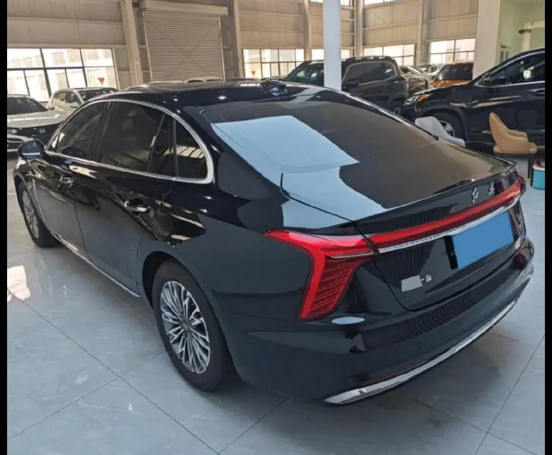 2024 HongQi H5 1.5T 169HP L4 7DCT,autocango,china used car exporter,china ev exporter,chinese used car exporter,chinese used ev exporter
