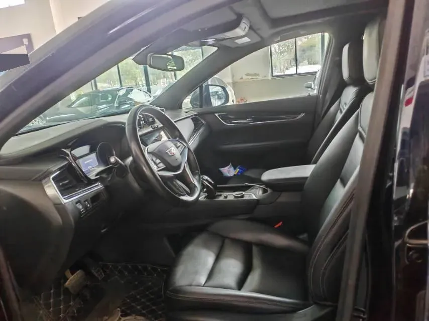 2021 Cadillac XT5 2.0T 237HP L4 9AT,autocango,china used car exporter,china ev exporter,chinese used car exporter,chinese used ev exporter