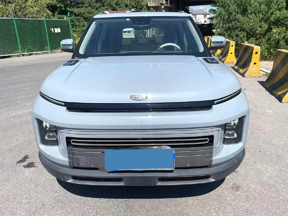 2020 Geely ICON 1.5T 177HP L3 7DCT,autocango,china used car exporter,china ev exporter,chinese used car exporter,chinese used ev exporter