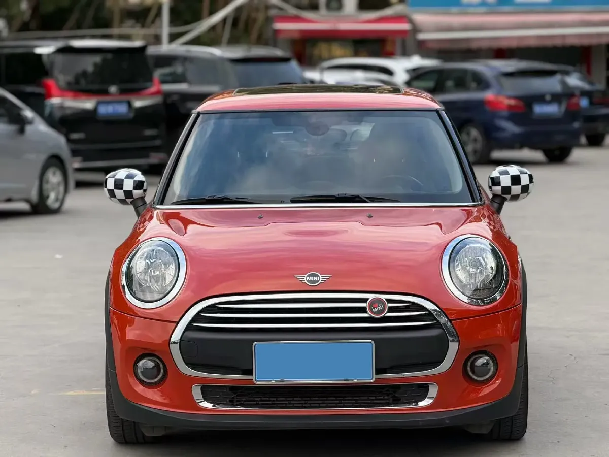 2020 MINI MINI 1.5T 102HP L3 7DCT,autocango,china used car exporter,china ev exporter,chinese used car exporter,chinese used ev exporter