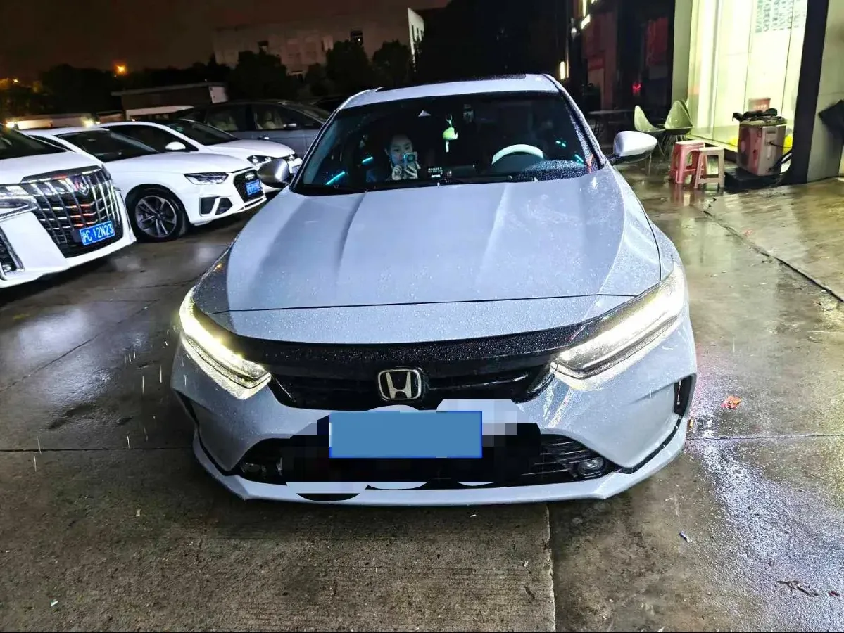 2022 Honda Inspire 2.0L 146HP L4 E-CVT Hybrid,autocango,china used car exporter,china ev exporter,chinese used car exporter,chinese used ev exporter