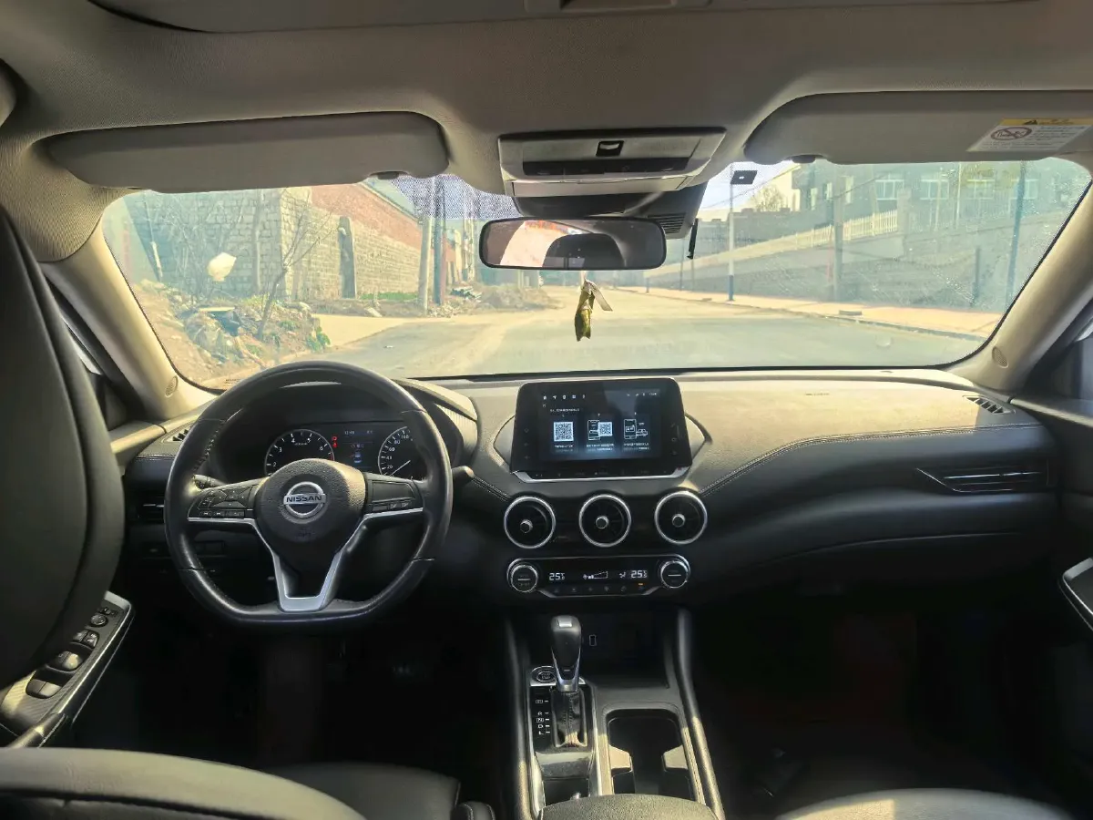 2021 Nissan Sylphy 1.6L 135HP L4 CVT,autocango,china used car exporter,china ev exporter,chinese used car exporter,chinese used ev exporter