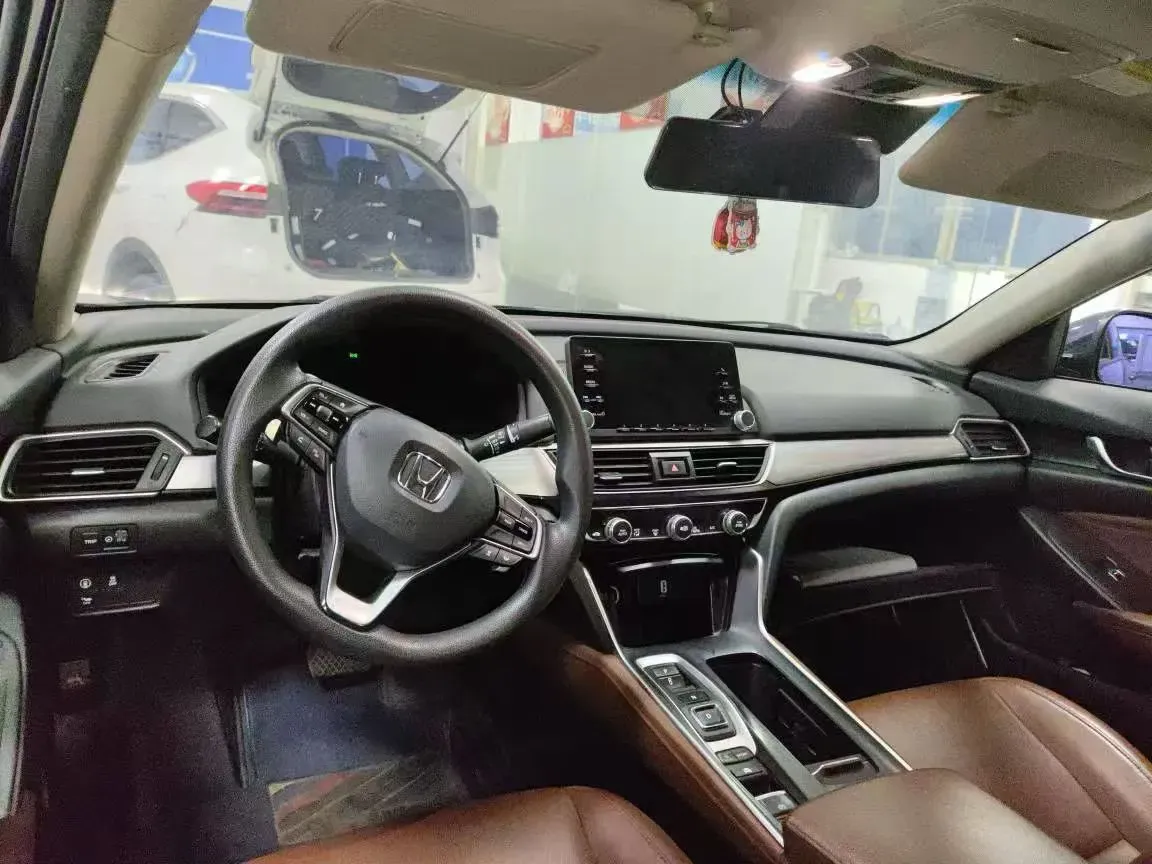 2019 Honda Inspire 2.0L 146HP L4 E-CVT Hybrid,autocango,china used car exporter,china ev exporter,chinese used car exporter,chinese used ev exporter