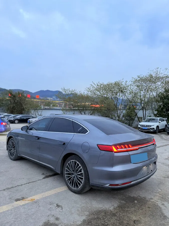 2020 WEY VV7 2.0T 227HP L4 7DCT PHEV,autocango,china used car exporter,china ev exporter,chinese used car exporter,chinese used ev exporter