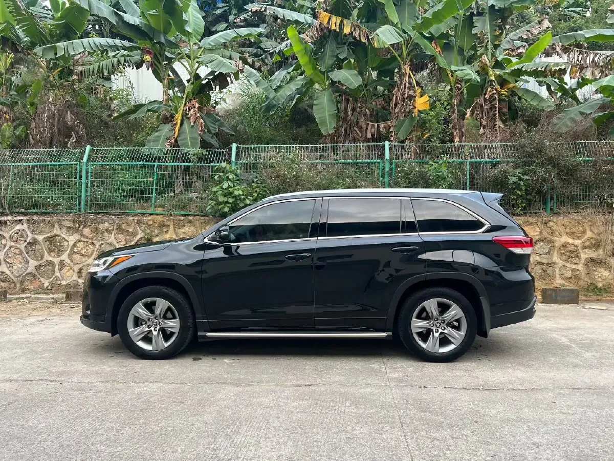 2019 Mazda CX-8 2.5L 192HP L4 6AT,autocango,china used car exporter,china ev exporter,chinese used car exporter,chinese used ev exporter