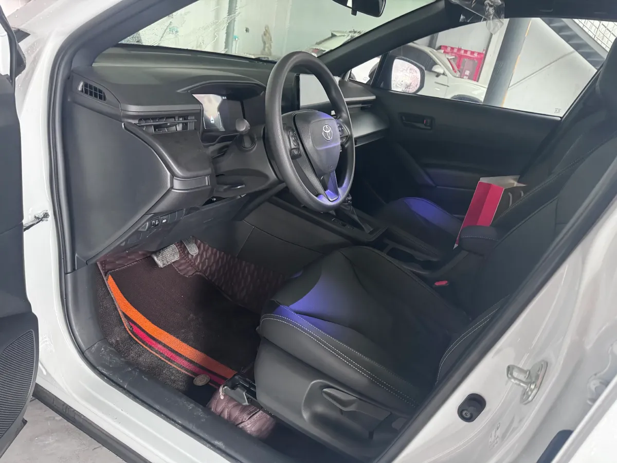 2026 Toyota Corolla Cross 2.0L 171HP L4 CVT,autocango,china used car exporter,china ev exporter,chinese used car exporter,chinese used ev exporter