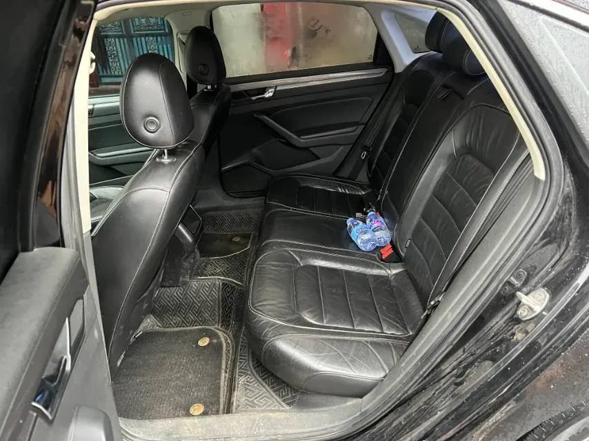 2017 Volkswagen Passat 1.4T 150HP L4 7DCT,autocango,china used car exporter,china ev exporter,chinese used car exporter,chinese used ev exporter