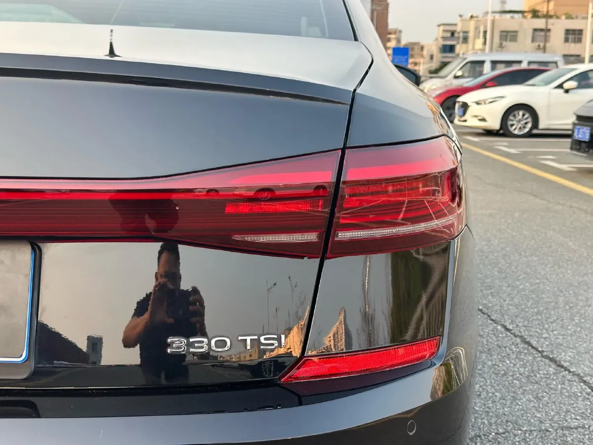 2023 Volkswagen Passat 2.0T 186HP L4 7DCT,autocango,china used car exporter,china ev exporter,chinese used car exporter,chinese used ev exporter