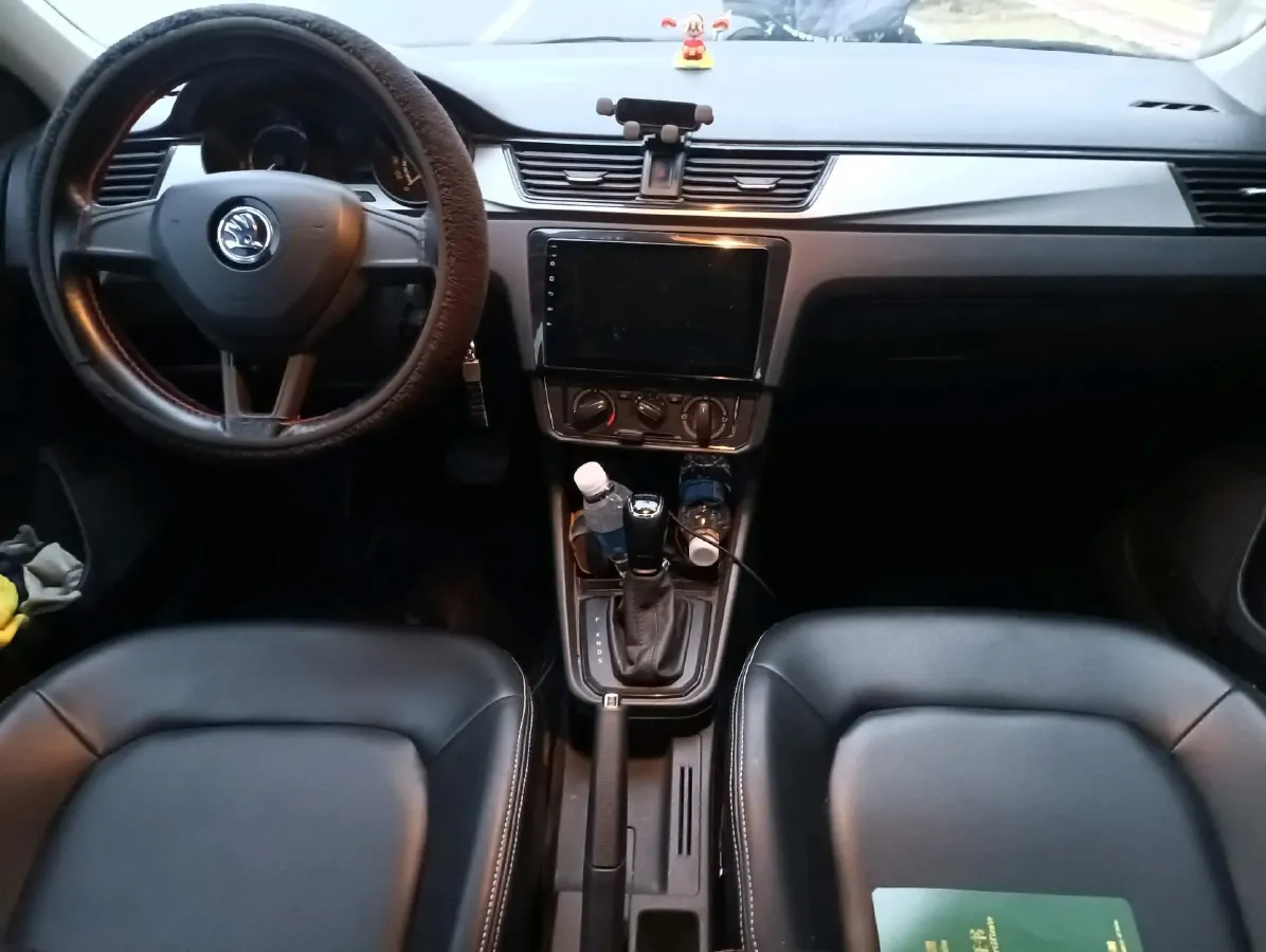 2020 Skoda Rapid Spaceback 1.5L 112HP L4 6AT,autocango,china used car exporter,china ev exporter,chinese used car exporter,chinese used ev exporter