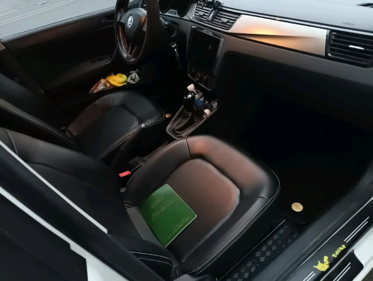 2020 Skoda Rapid Spaceback 1.5L 112HP L4 6AT,autocango,china used car exporter,china ev exporter,chinese used car exporter,chinese used ev exporter