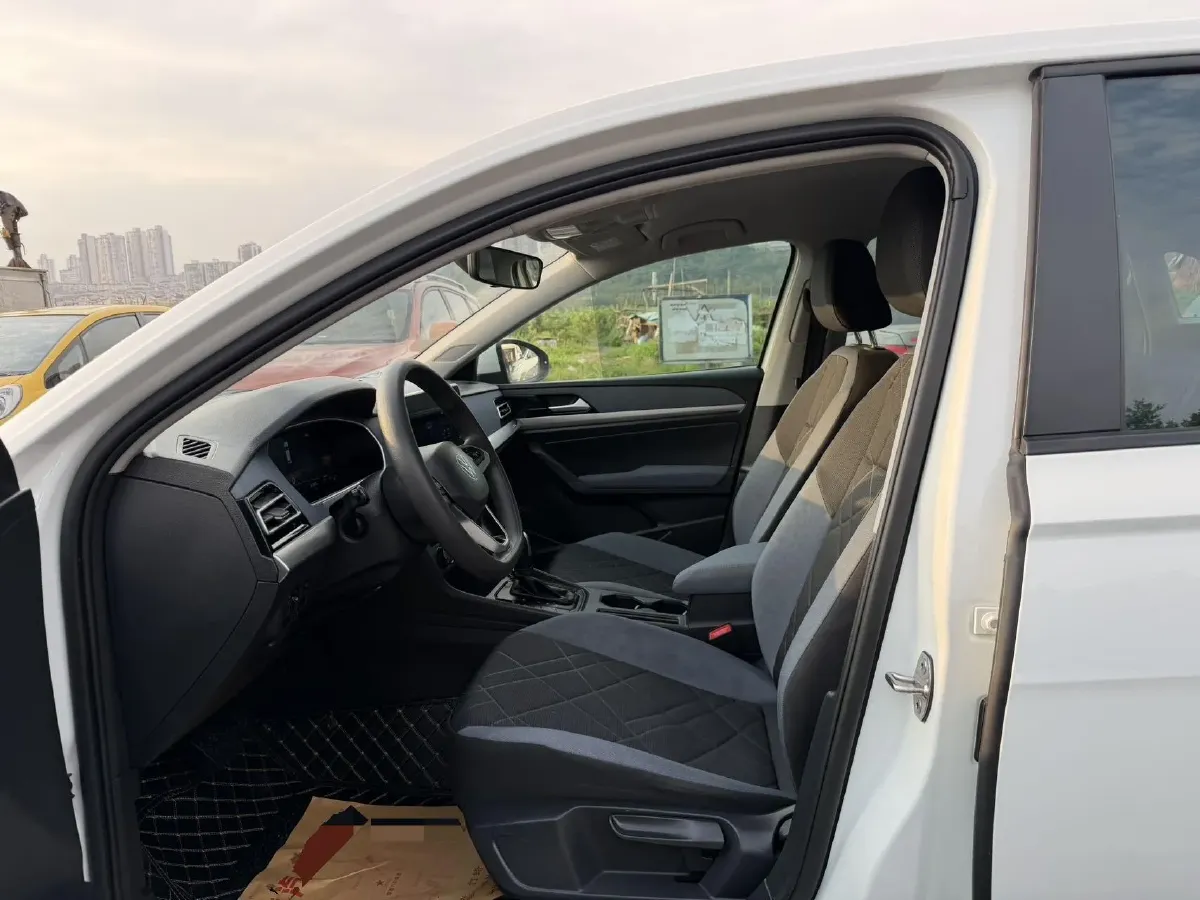 2023 Volkswagen Lavida 1.5L 113HP L4 6AT,autocango,china used car exporter,china ev exporter,chinese used car exporter,chinese used ev exporter