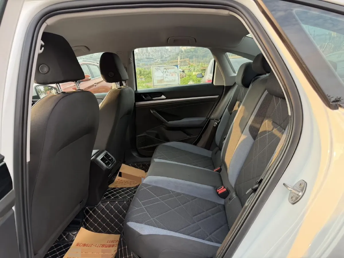 2023 Volkswagen Lavida 1.5L 113HP L4 6AT,autocango,china used car exporter,china ev exporter,chinese used car exporter,chinese used ev exporter