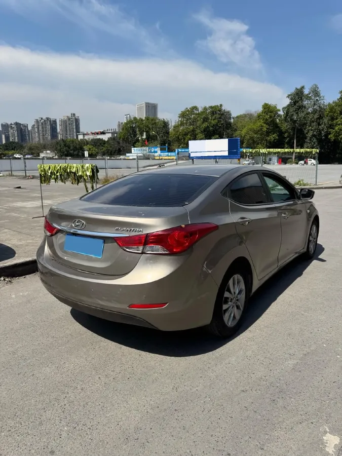2015 Hyundai Elantra 1.6L 128HP L4 6AT,autocango,china used car exporter,china ev exporter,chinese used car exporter,chinese used ev exporter