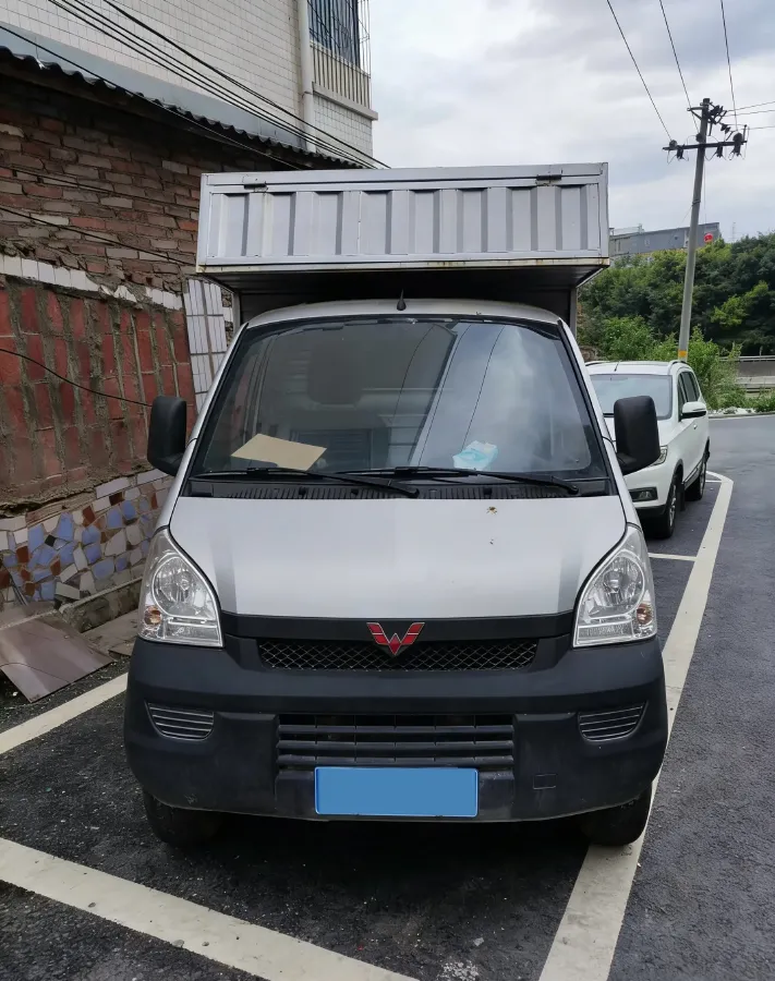 2016 WuLing ZhiGuang Mini Truck 1.2L 82HP L4 5MT,autocango,china used car exporter,china ev exporter,chinese used car exporter,chinese used ev exporter