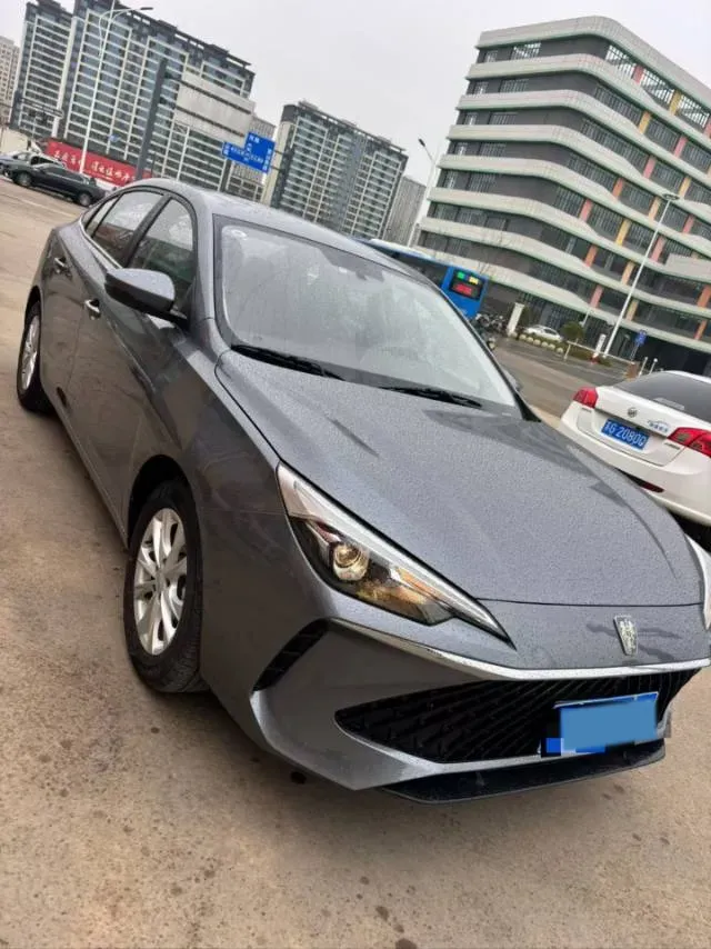 2023 Roewe i5 1.5L 129HP L4 CVT,autocango,china used car exporter,china ev exporter,chinese used car exporter,chinese used ev exporter