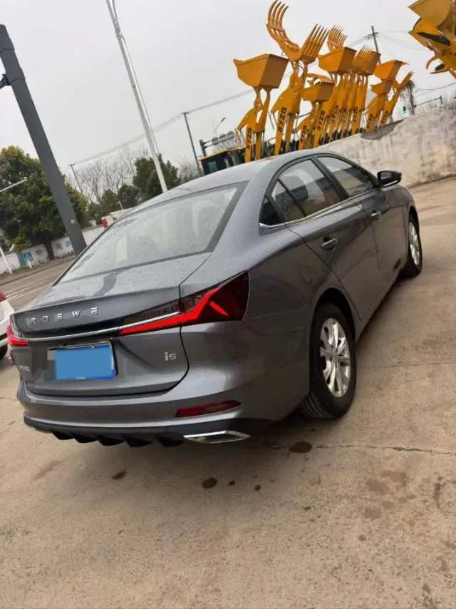 2023 Roewe i5 1.5L 129HP L4 CVT,autocango,china used car exporter,china ev exporter,chinese used car exporter,chinese used ev exporter