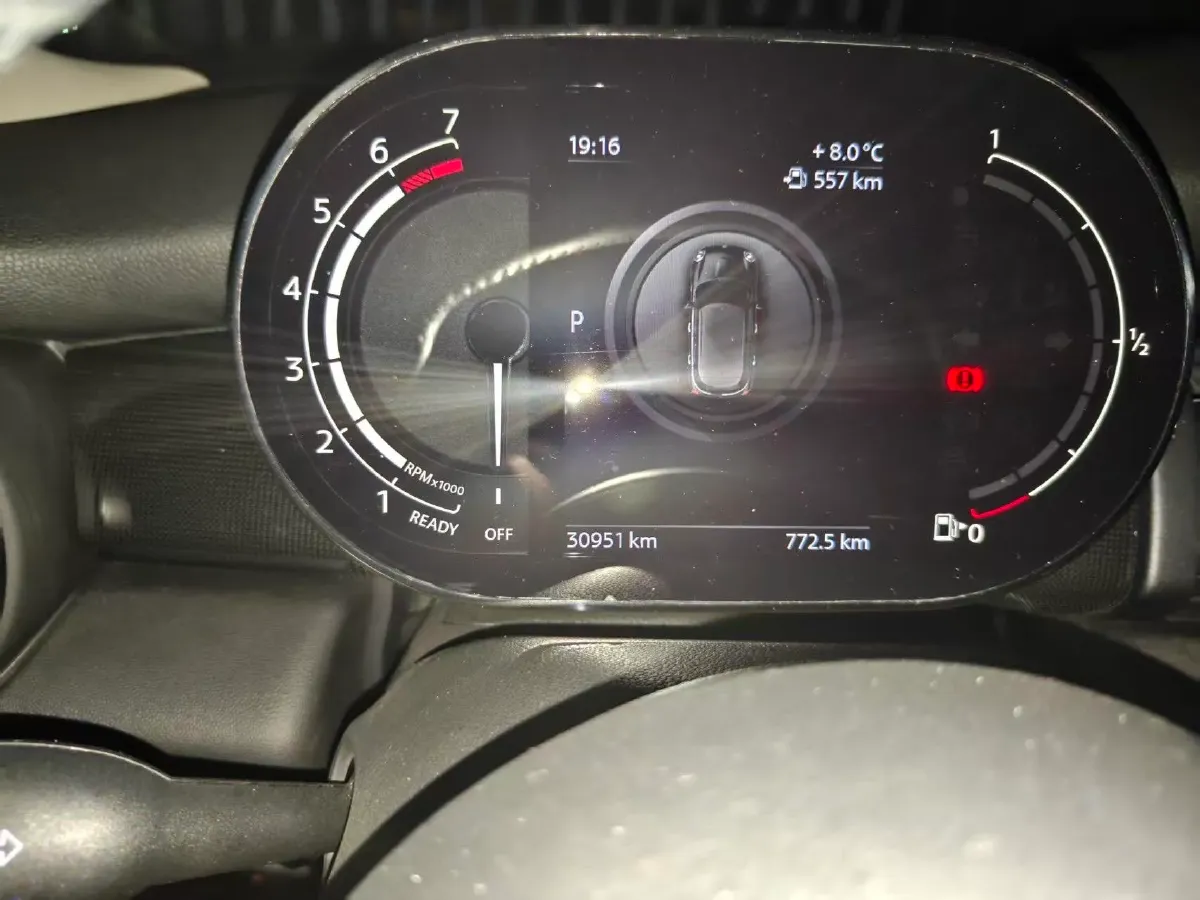 2021 MINI MINI 1.5T 136HP L3 7DCT,autocango,china used car exporter,china ev exporter,chinese used car exporter,chinese used ev exporter