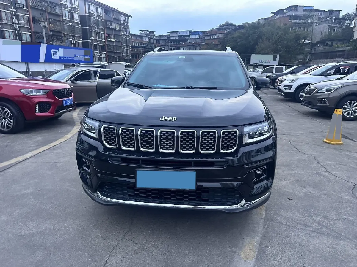 2020 Jeep Grand Commander 2.0T 234HP L4 9AT,autocango,china used car exporter,china ev exporter,chinese used car exporter,chinese used ev exporter