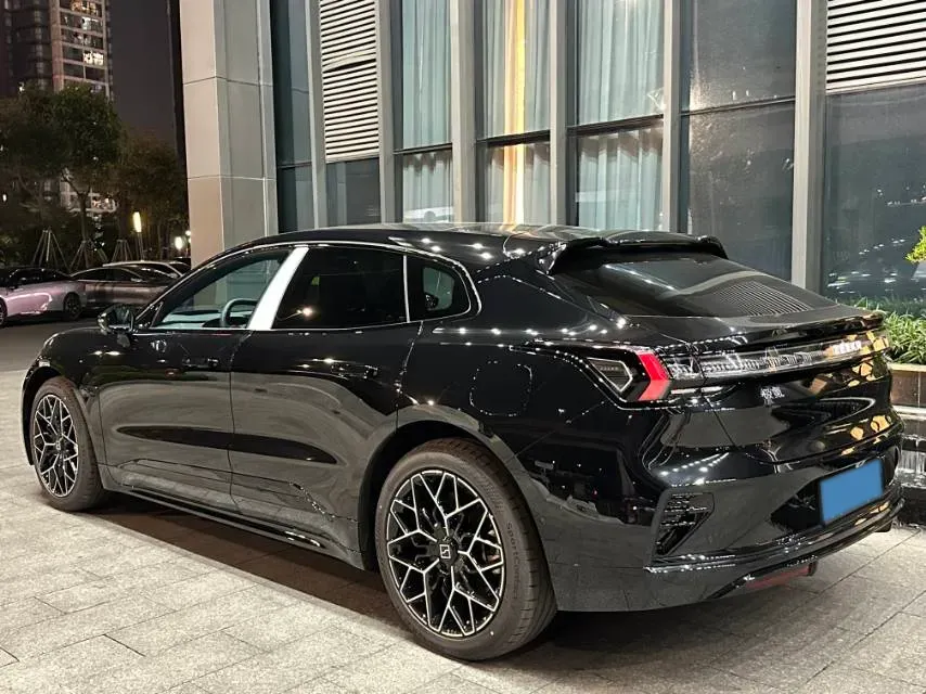 2026 Zeekr 001 BEV,autocango,china used car exporter,china ev exporter,chinese used car exporter,chinese used ev exporter