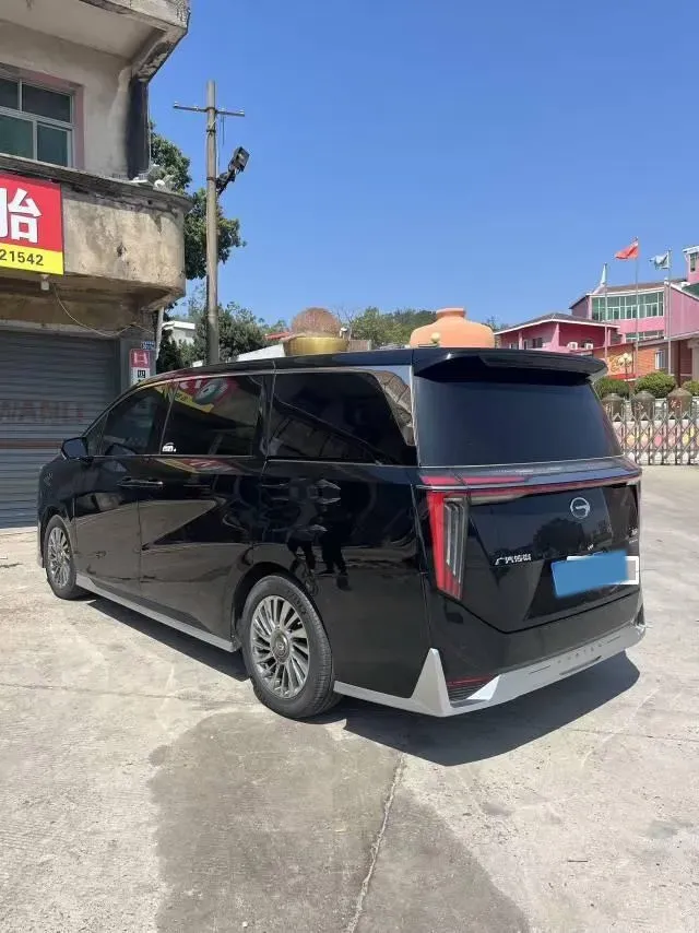 2025 GAC Trumpchi M8 2.0T 190HP L4 2DHT Hybrid,autocango,china used car exporter,china ev exporter,chinese used car exporter,chinese used ev exporter
