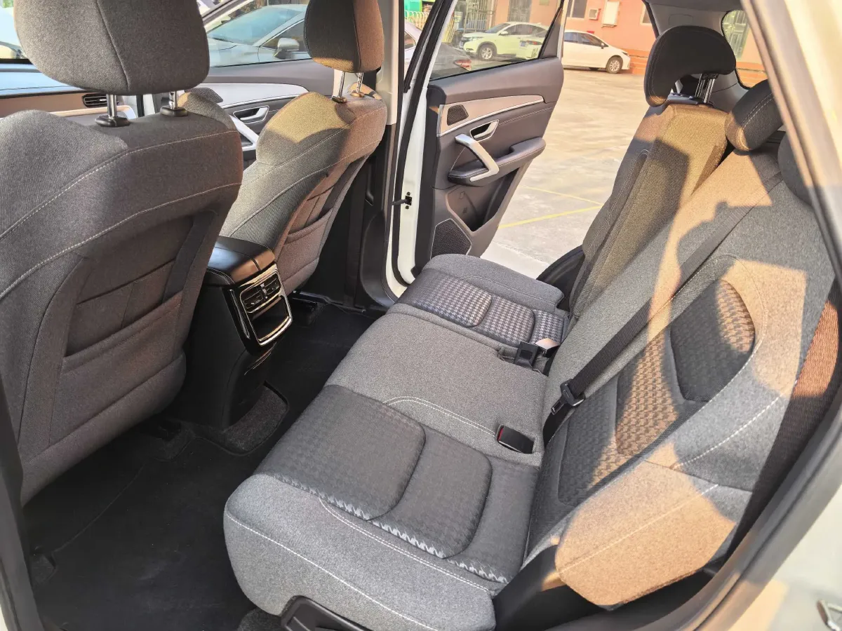 2021 Jetour X70 Plus 1.5T 156HP L4 6DCT,autocango,china used car exporter,china ev exporter,chinese used car exporter,chinese used ev exporter