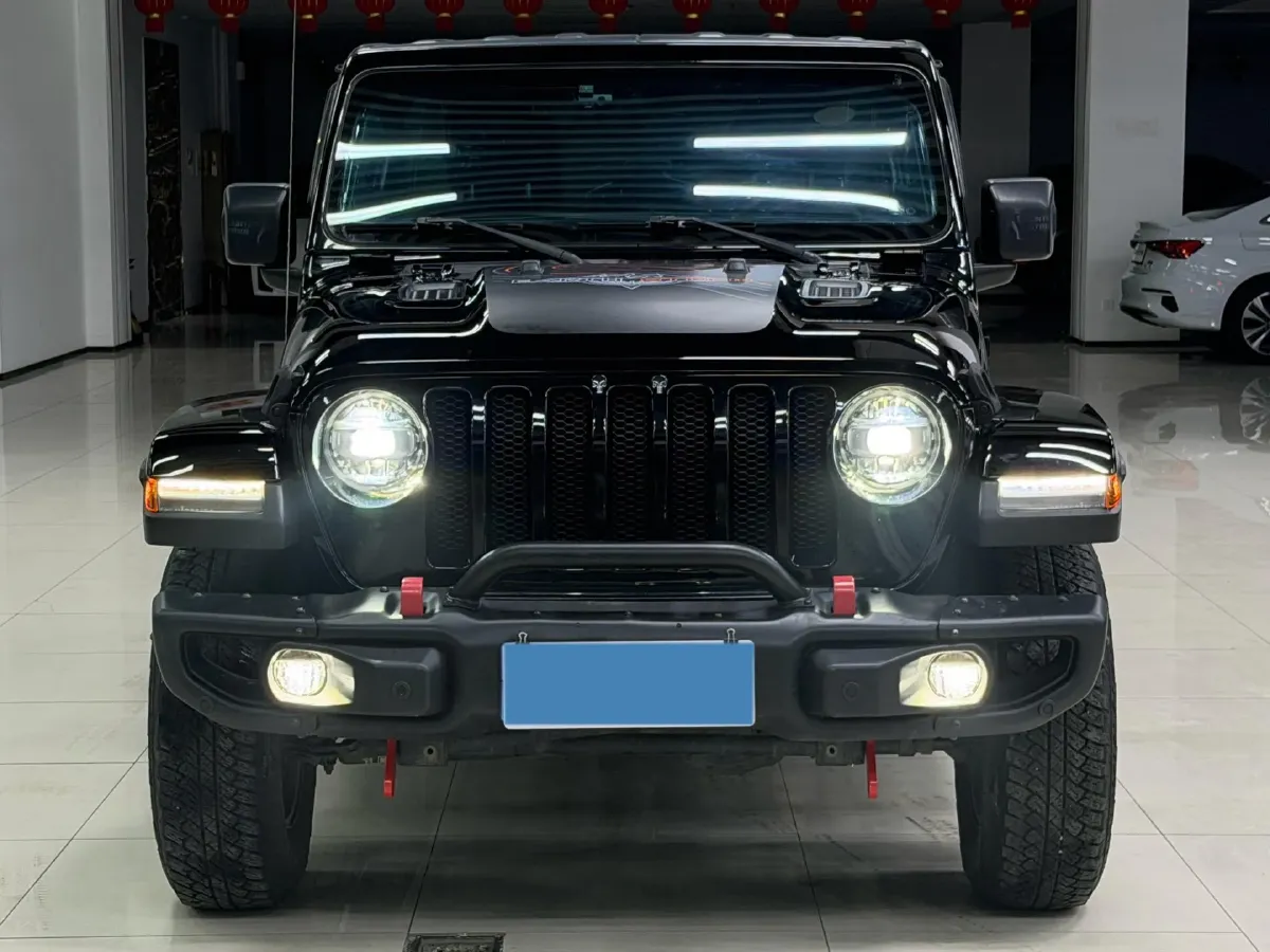 2019 Jeep Wrangler 2.0T 266HP L4 8AT,autocango,china used car exporter,china ev exporter,chinese used car exporter,chinese used ev exporter