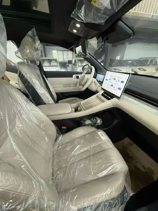 2025 WuLing XingGuangS BEV,autocango,china used car exporter,china ev exporter,chinese used car exporter,chinese used ev exporter