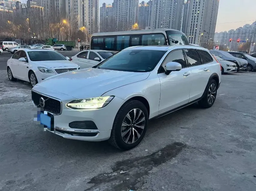 2021 Volvo V90 2.0T 250HP L4 8AT,autocango,china used car exporter,china ev exporter,chinese used car exporter,chinese used ev exporter