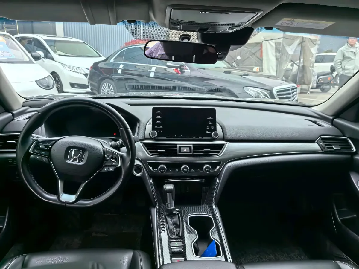 2021 Honda Accord 1.5T 194HP L4 CVT,autocango,china used car exporter,china ev exporter,chinese used car exporter,chinese used ev exporter